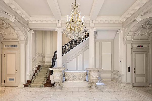 37f151b6ea4bddce40953107fd022c28-uncropped scaled within 1536 1152