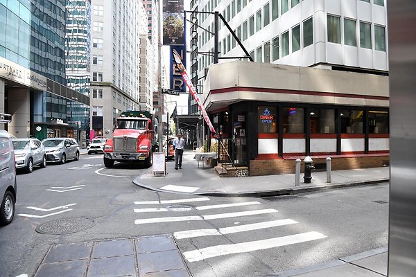 DSC 7673