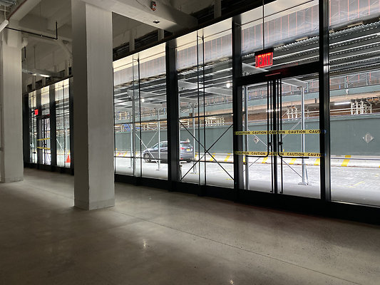 Exhibit Space 27th St